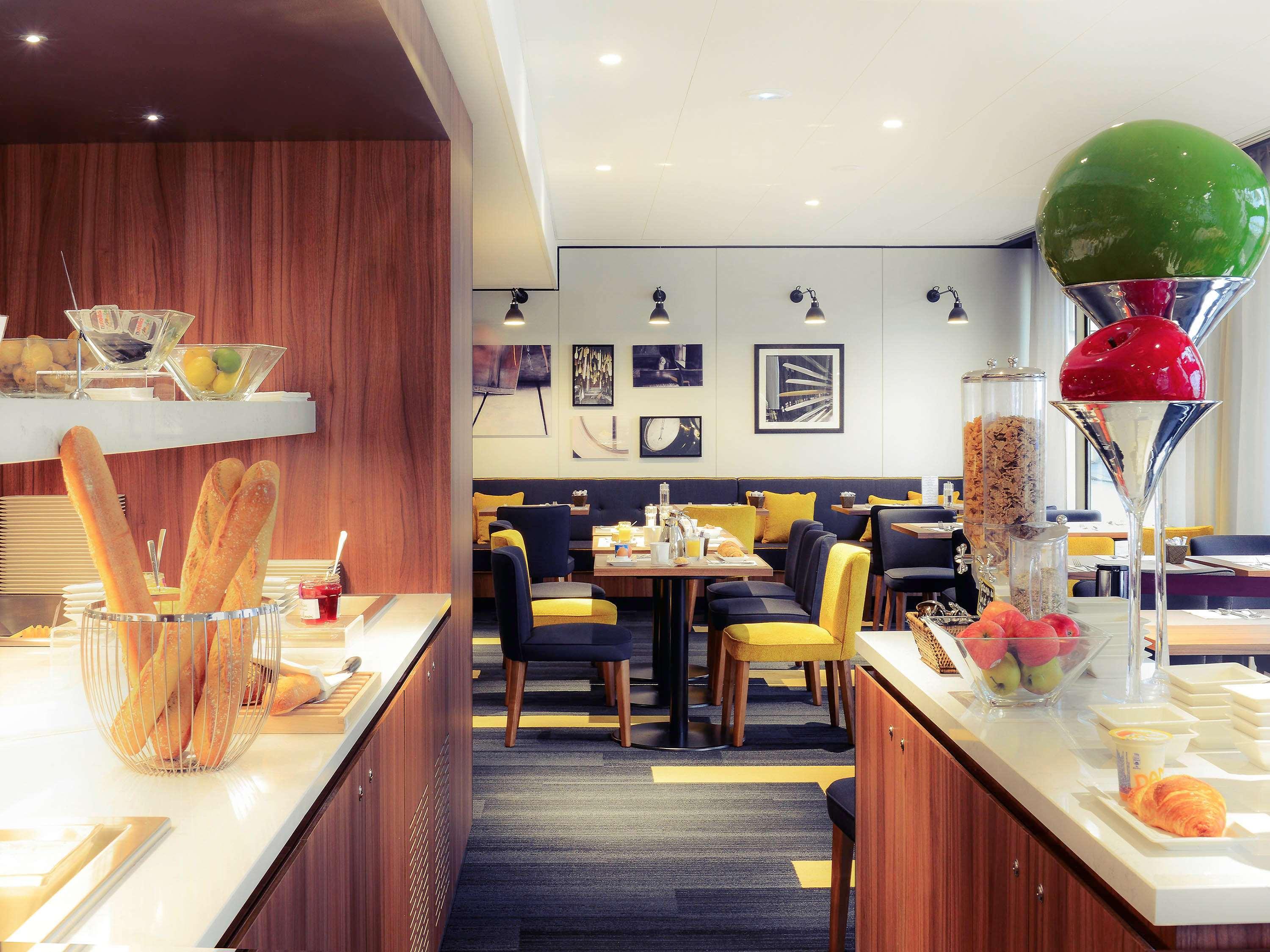 Mercure Caen Centre Port De Plaisance Exterior photo