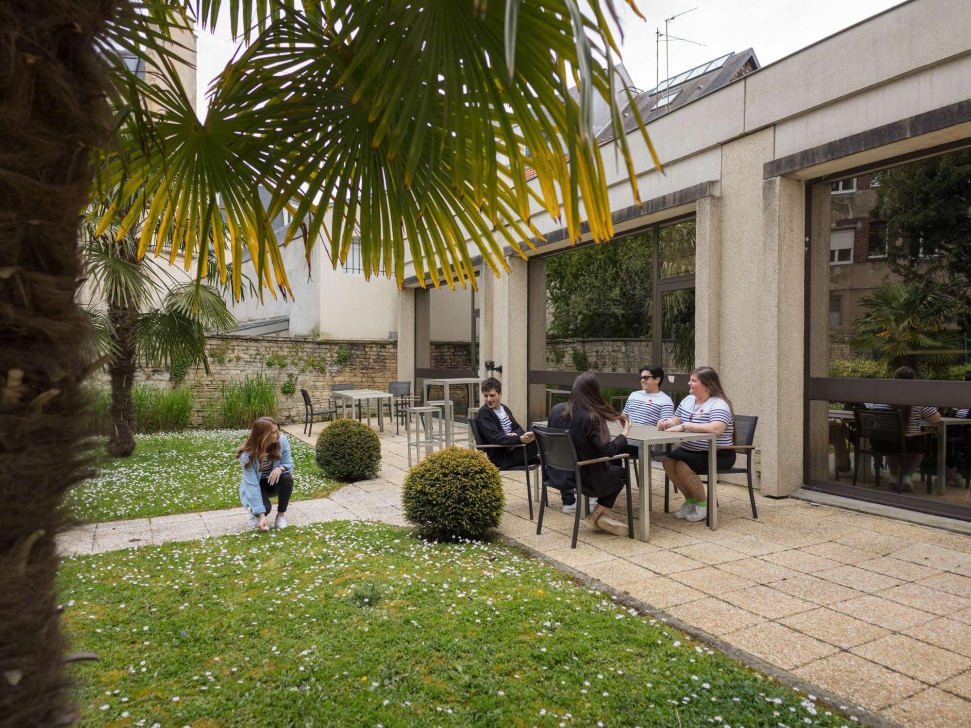 Mercure Caen Centre Port De Plaisance Exterior photo