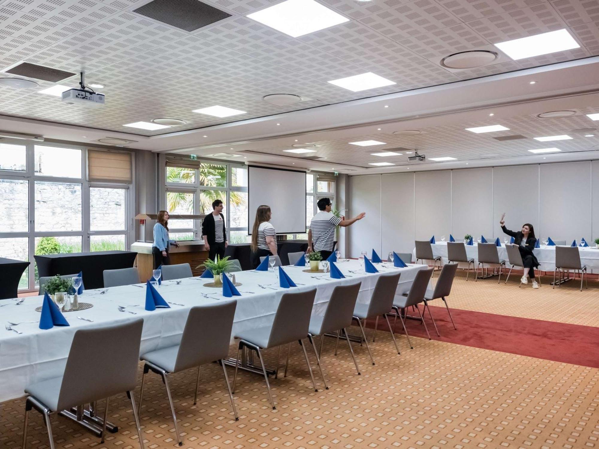 Mercure Caen Centre Port De Plaisance Exterior photo