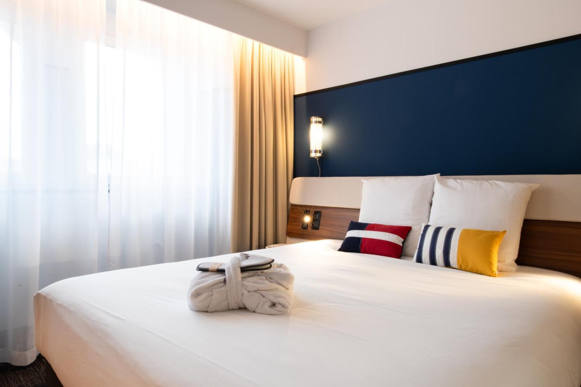 Mercure Caen Centre Port De Plaisance Exterior photo